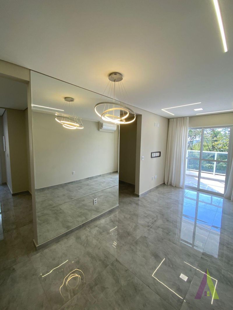 Apartamento Alto Padrão Próximo ao Centro de São Roque! 