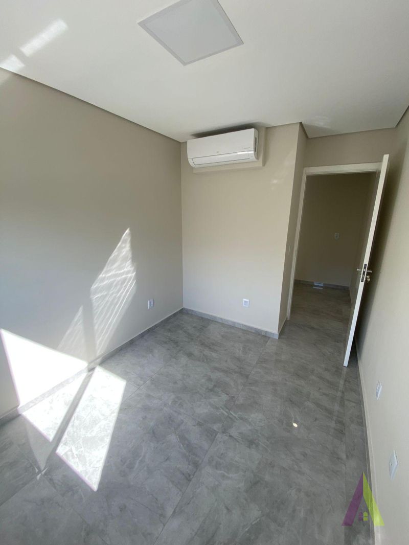 Apartamento Alto Padrão Próximo ao Centro de São Roque! 