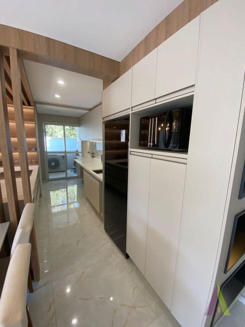 Apartamento Alto Padrão Próximo ao Centro de São Roque!