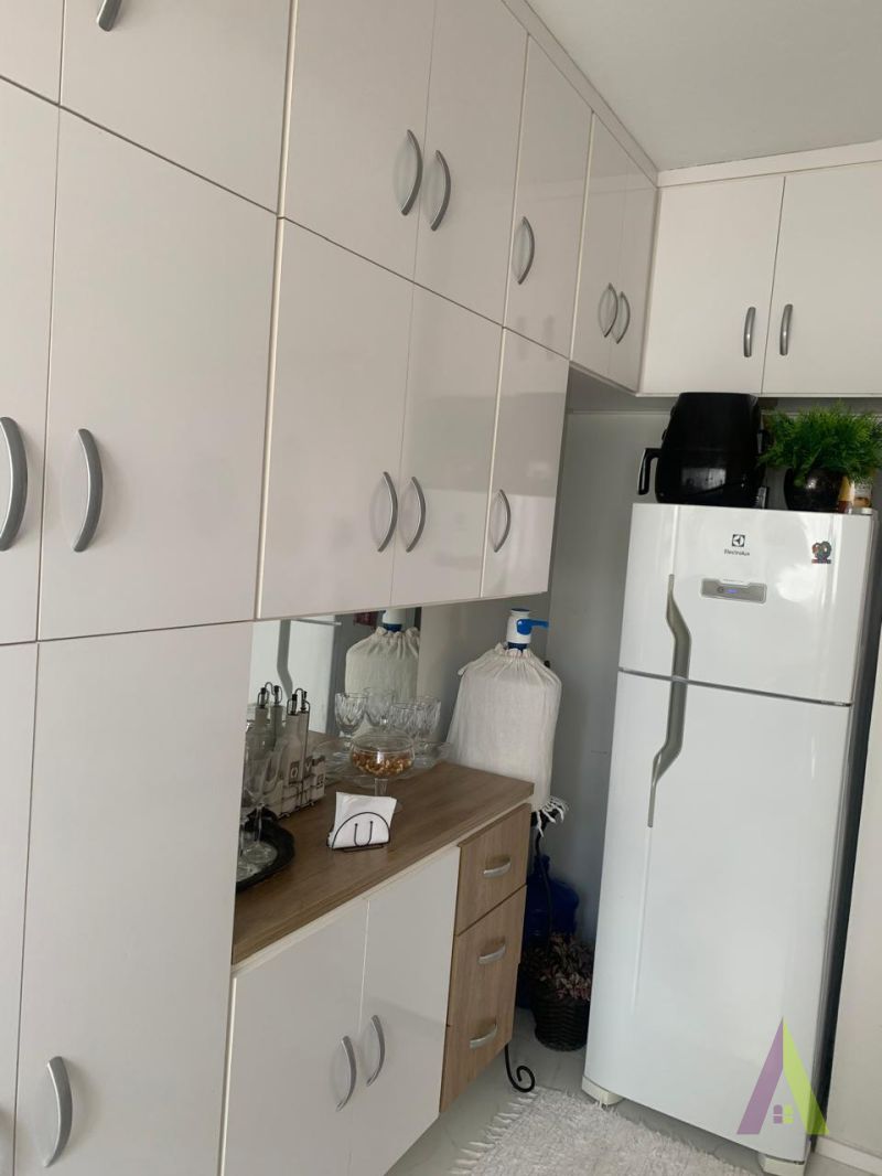 Apartamento Mobiliado no Centro de São Roque! 