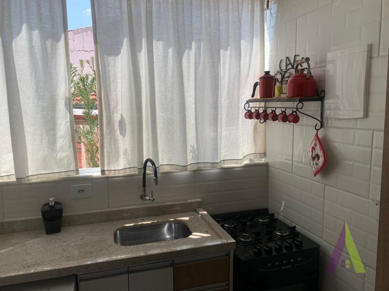 Apartamento Mobiliado no Centro de São Roque! 