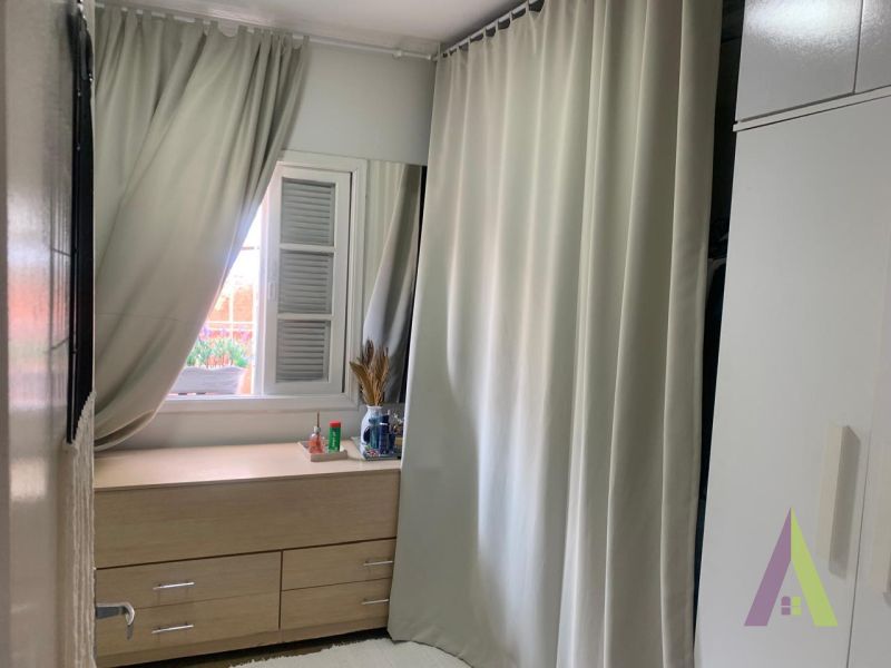 Apartamento Mobiliado no Centro de São Roque! 