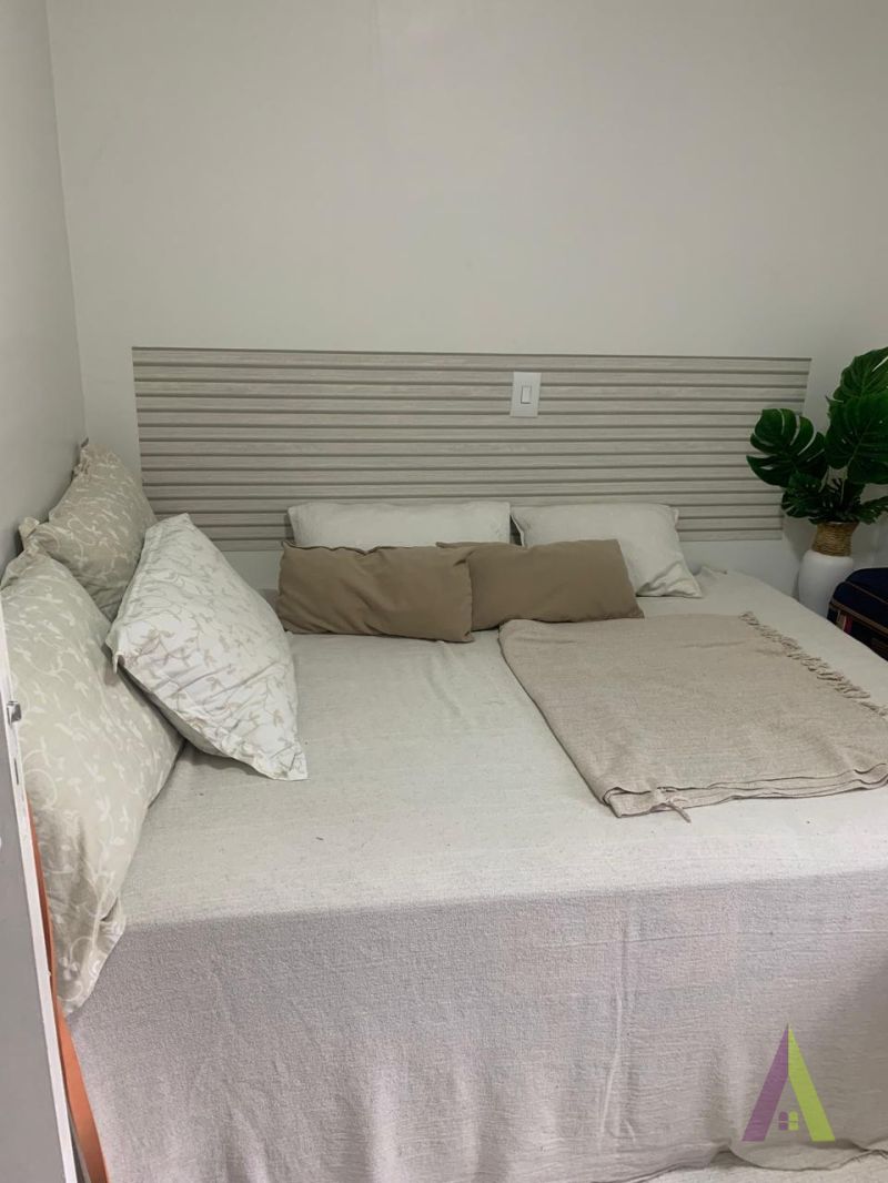 Apartamento Mobiliado no Centro de São Roque! 