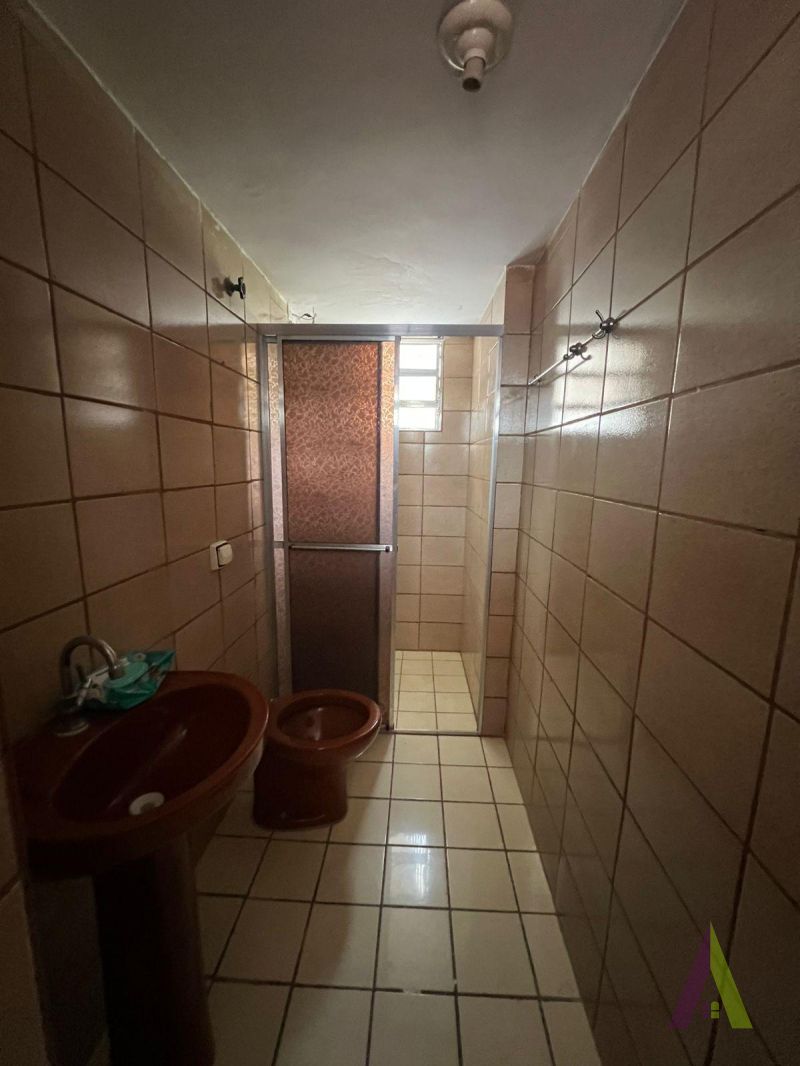 Sobrado Próximo ao Centro de São Roque! 