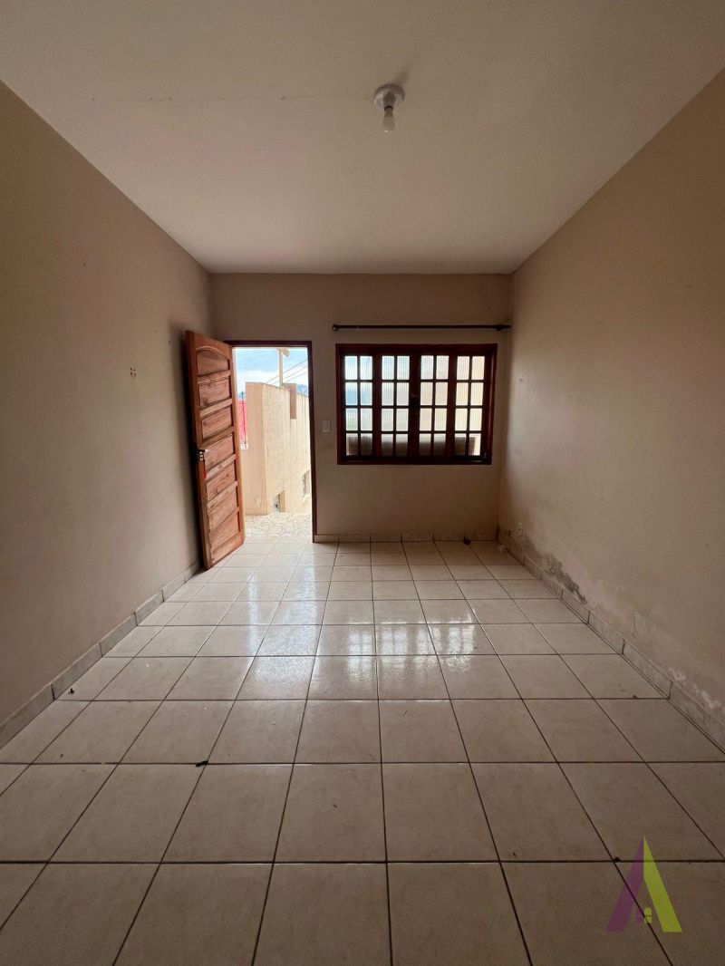 Sobrado Próximo ao Centro de São Roque! 