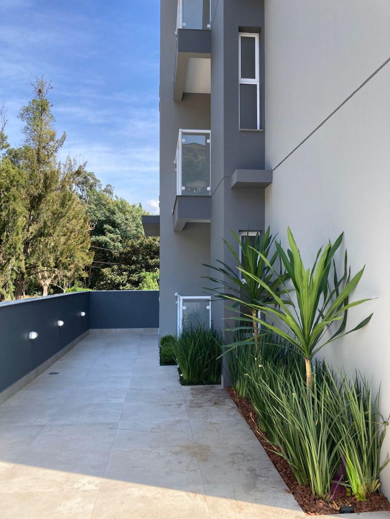 Apartamento Térreo em Bairro Tradicional de São Roque! 