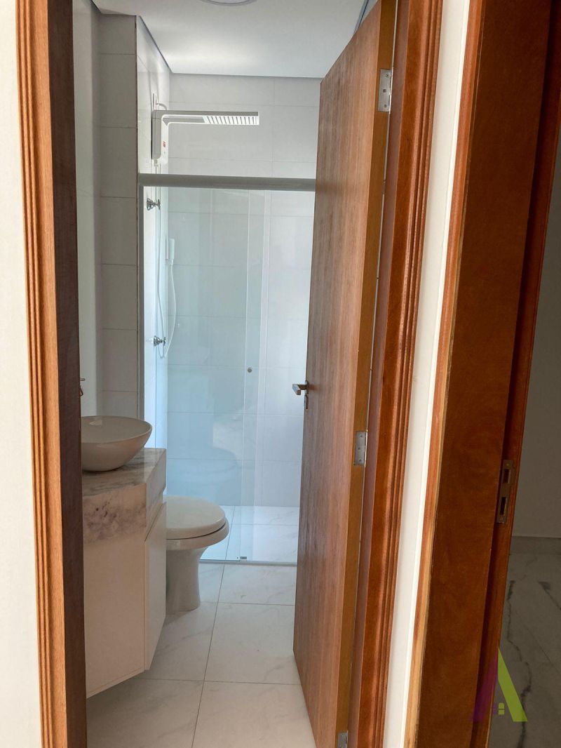 Apartamento Térreo em Bairro Tradicional de São Roque! 