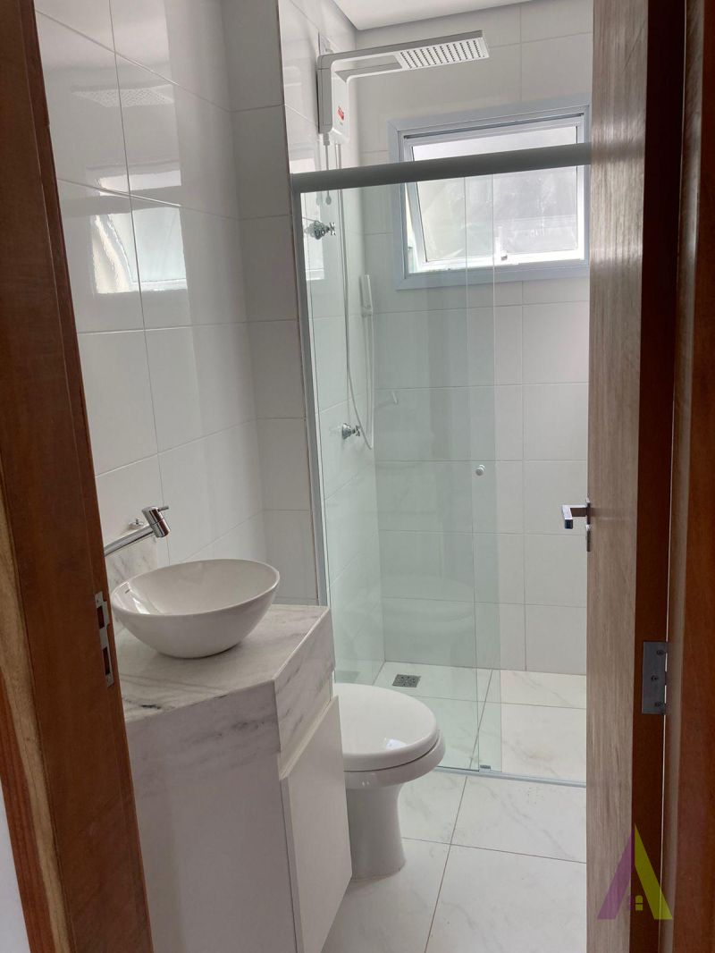 Apartamento Térreo em Bairro Tradicional de São Roque! 