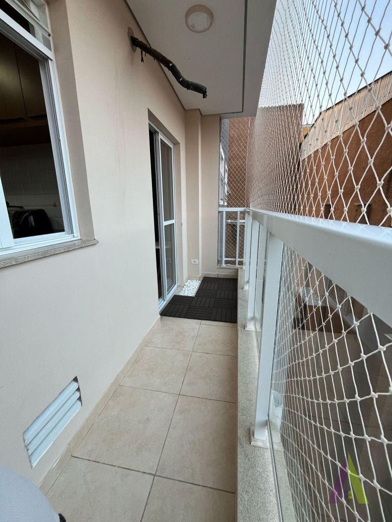 Apartamento com Sacada e Elevador em São Roque!