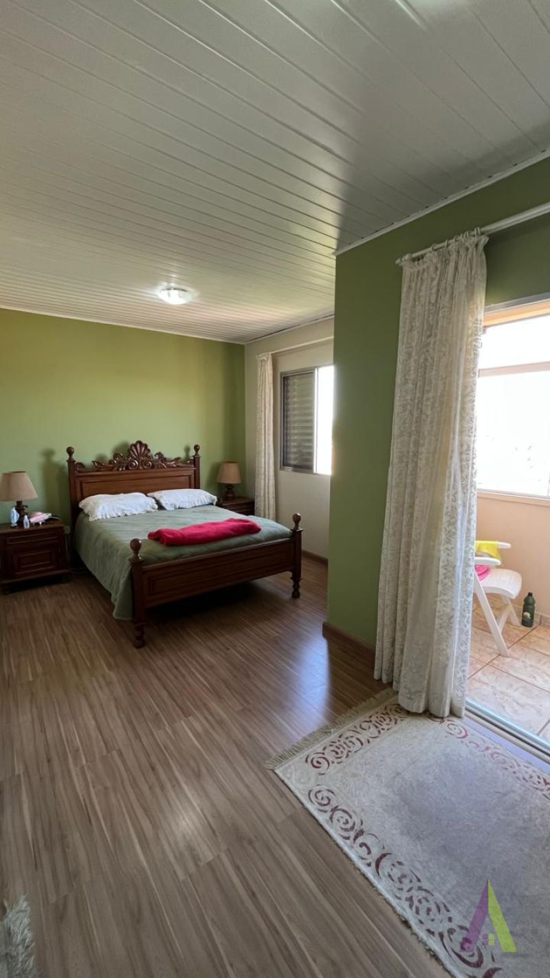 Apartamento Duplex com Área de Lazer Completo em São Roque!