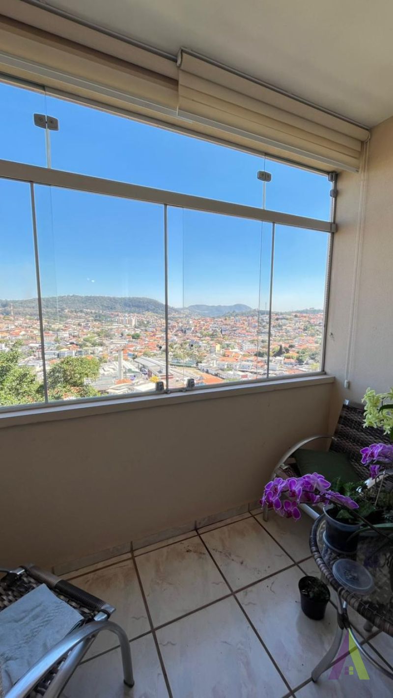 Apartamento Duplex com Área de Lazer Completo em São Roque!