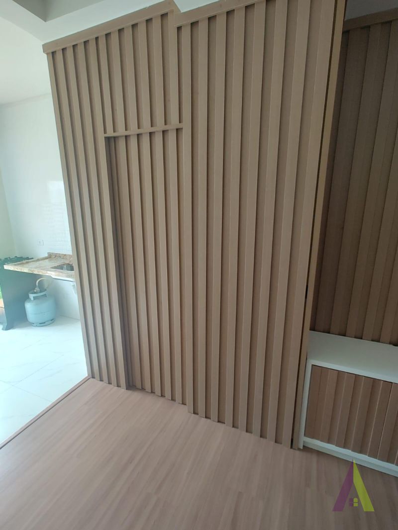 Casa em Condomínio Próximo ao Centro de São Roque!
