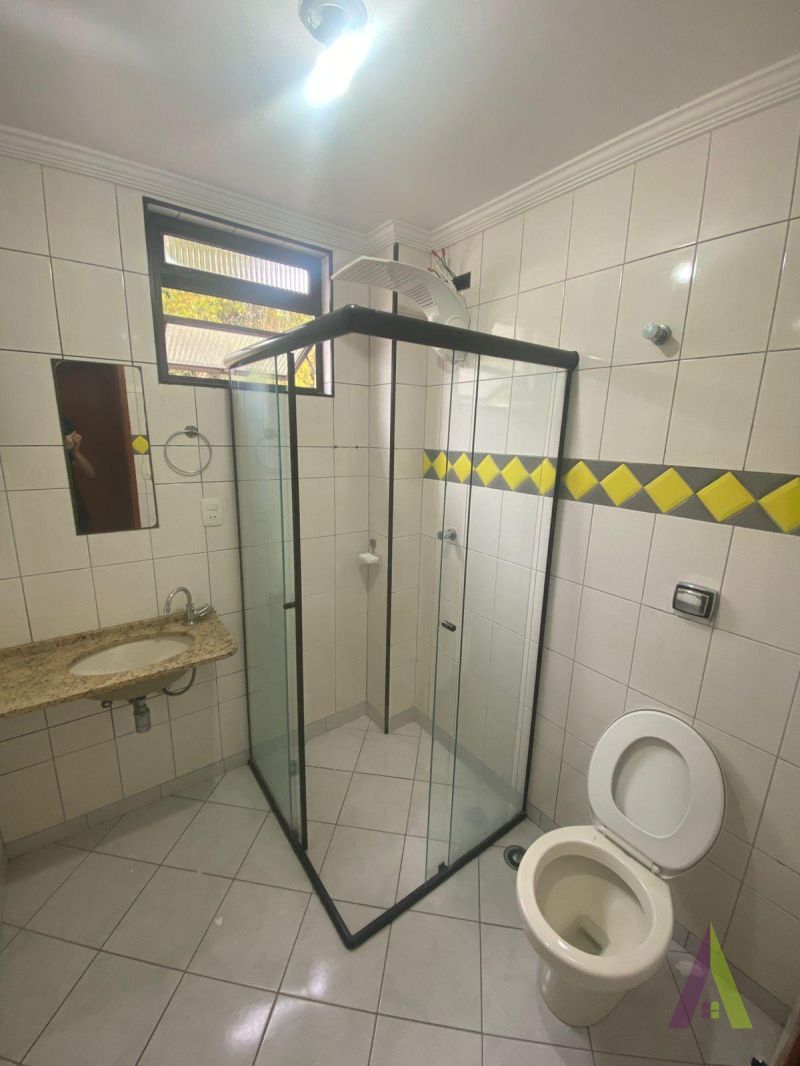 Apartamento com Quintal no Centro de São Roque! 