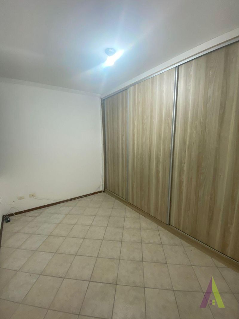 Apartamento com Quintal no Centro de São Roque! 