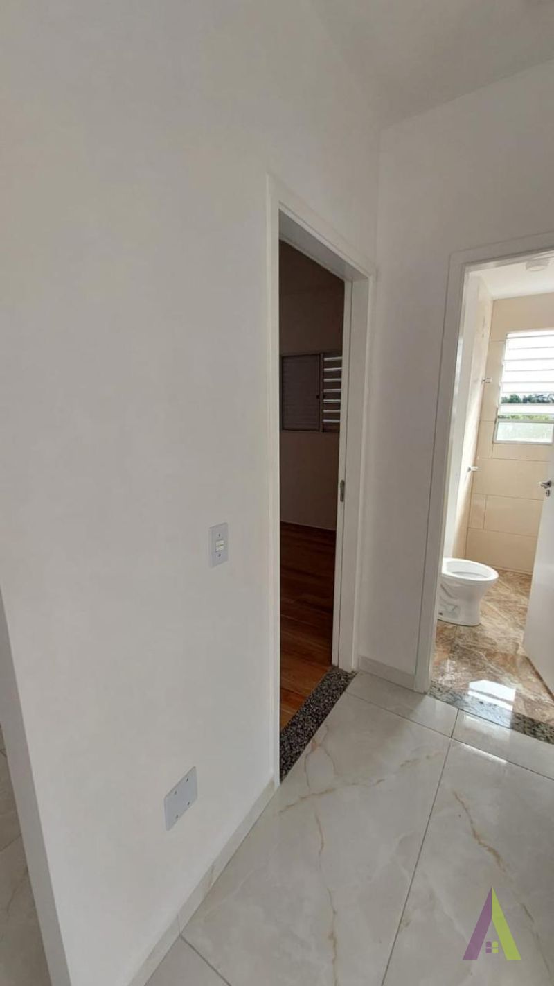 Apartamento no Bairro Marmeleiro em Mairinque!