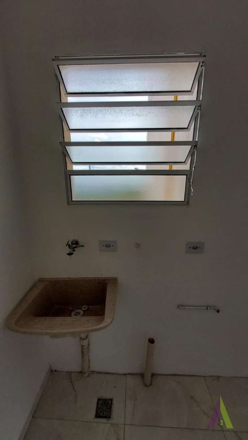 Apartamento no Bairro Marmeleiro em Mairinque!