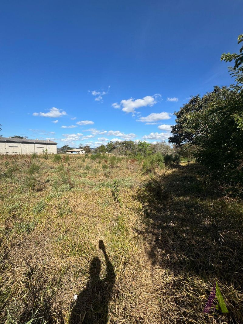 Terreno Plano Pronto para Construir em São Roque!