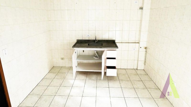 Apartamento no Centro de São Roque!