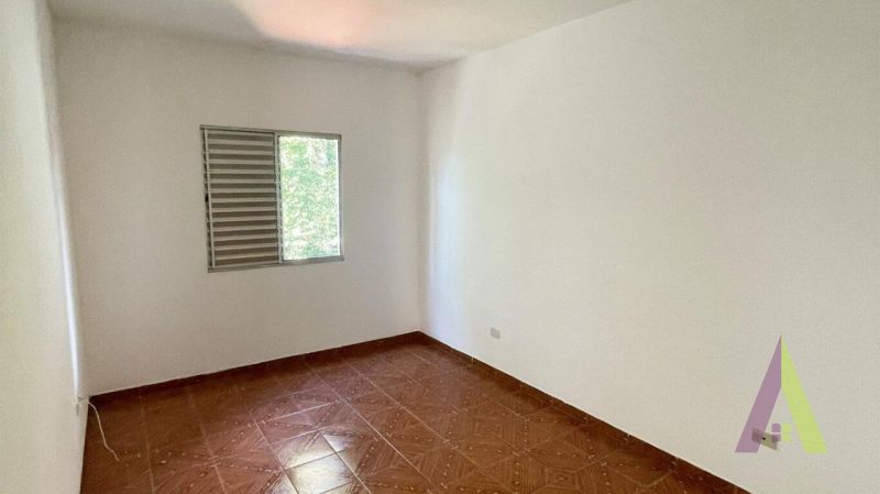 Apartamento no Centro de São Roque!