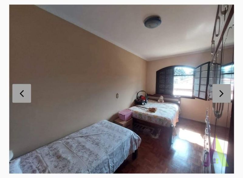 Sobrado em Bairro Tradicional em São Roque! 