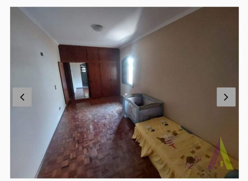 Sobrado em Bairro Tradicional em São Roque! 