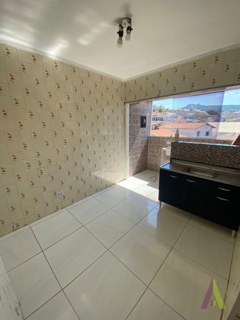 Apartamento em Bairro Tradicional em São Roque!