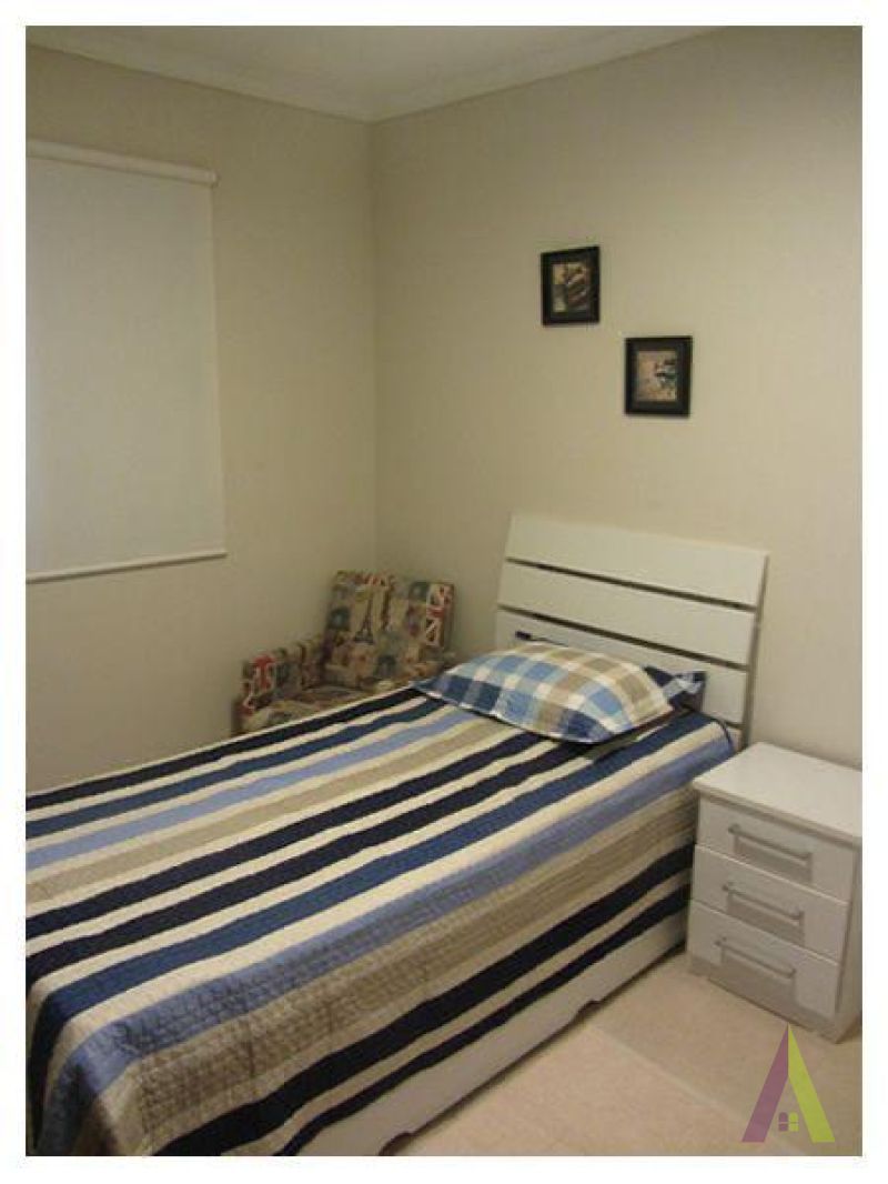 Casa em Condomínio em São Roque! 