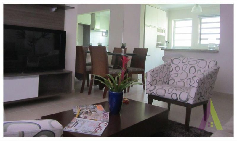 Casa em Condomínio em São Roque! 