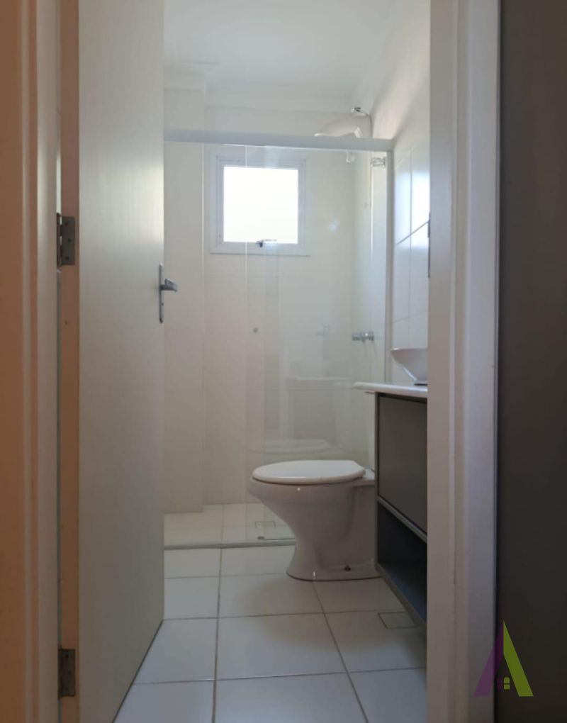 Apartamento Mobiliado com Quintal em São Roque!