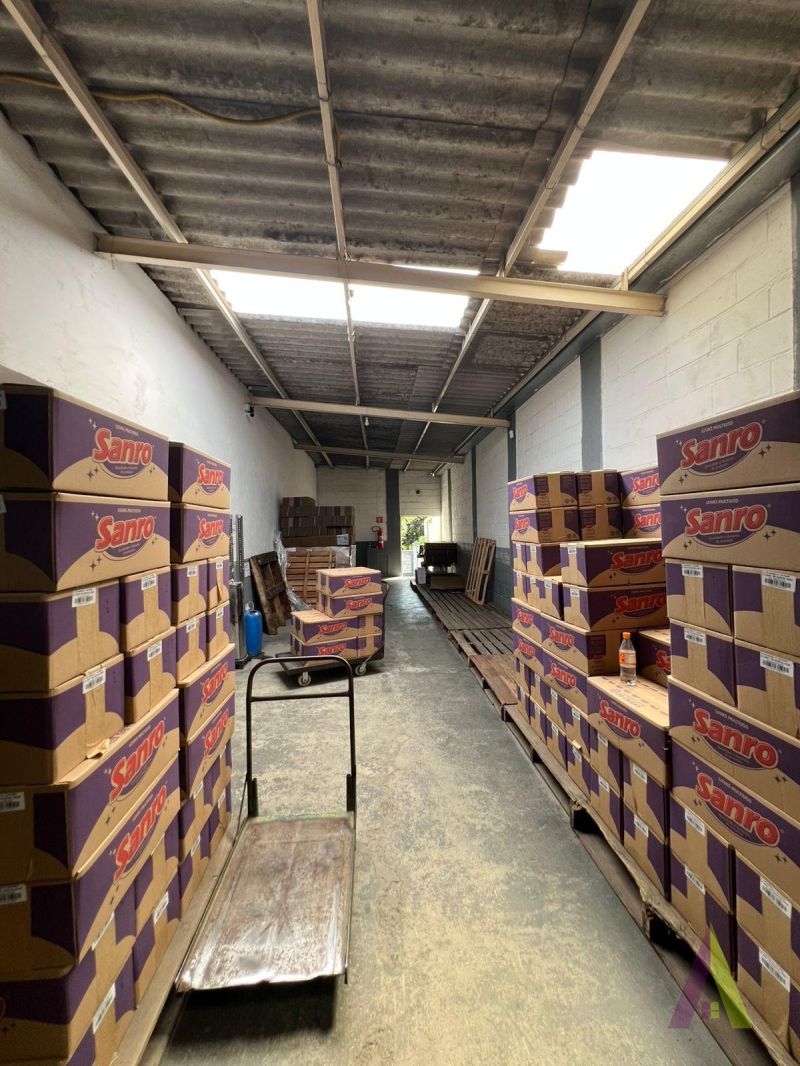Galpão Industrial em Ponto Estratégico de São Roque!