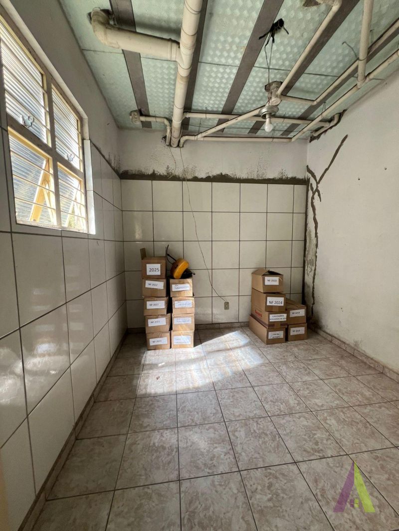 Galpão Industrial em Ponto Estratégico de São Roque!