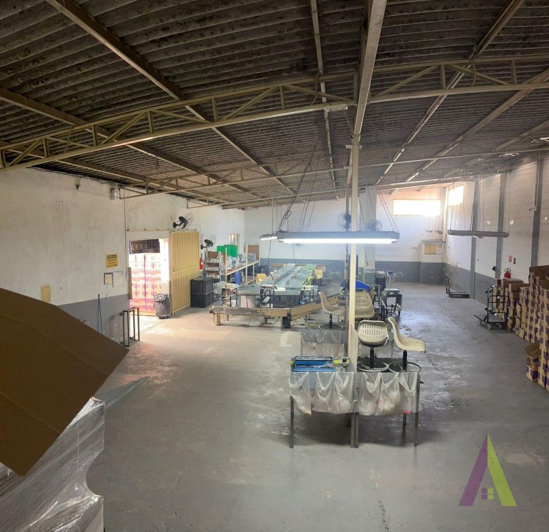 Galpão Industrial em Ponto Estratégico de São Roque!