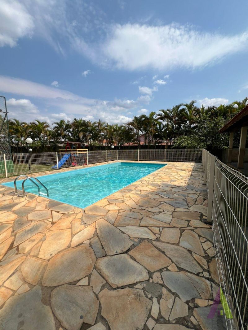 Apartamento Próximo ao Centro de São Roque!