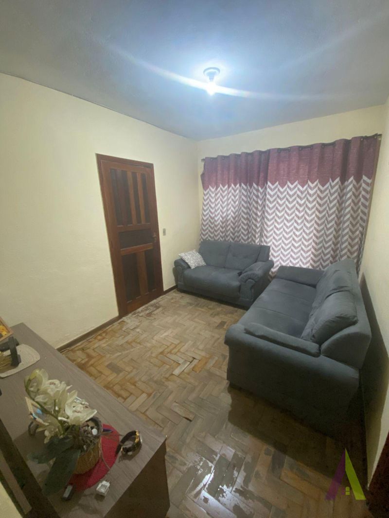 Casa Térrea no Centro de São Roque!