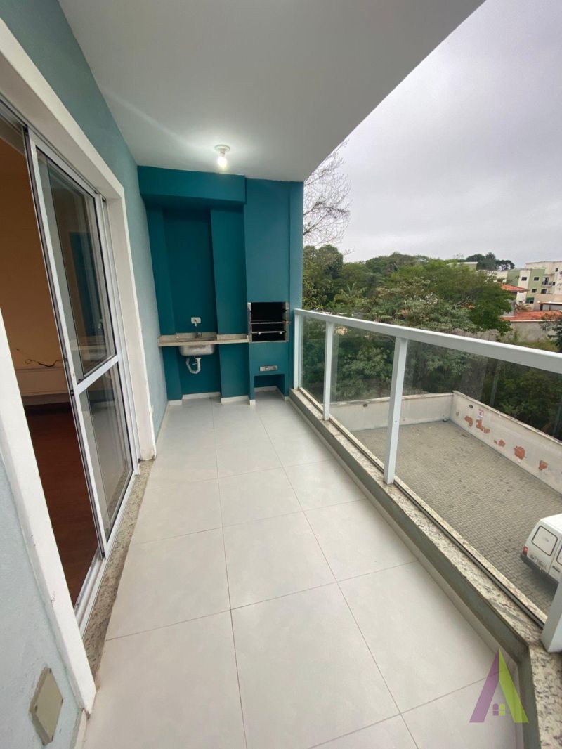 Apartamento com Varanda Gourmet em São Roque!