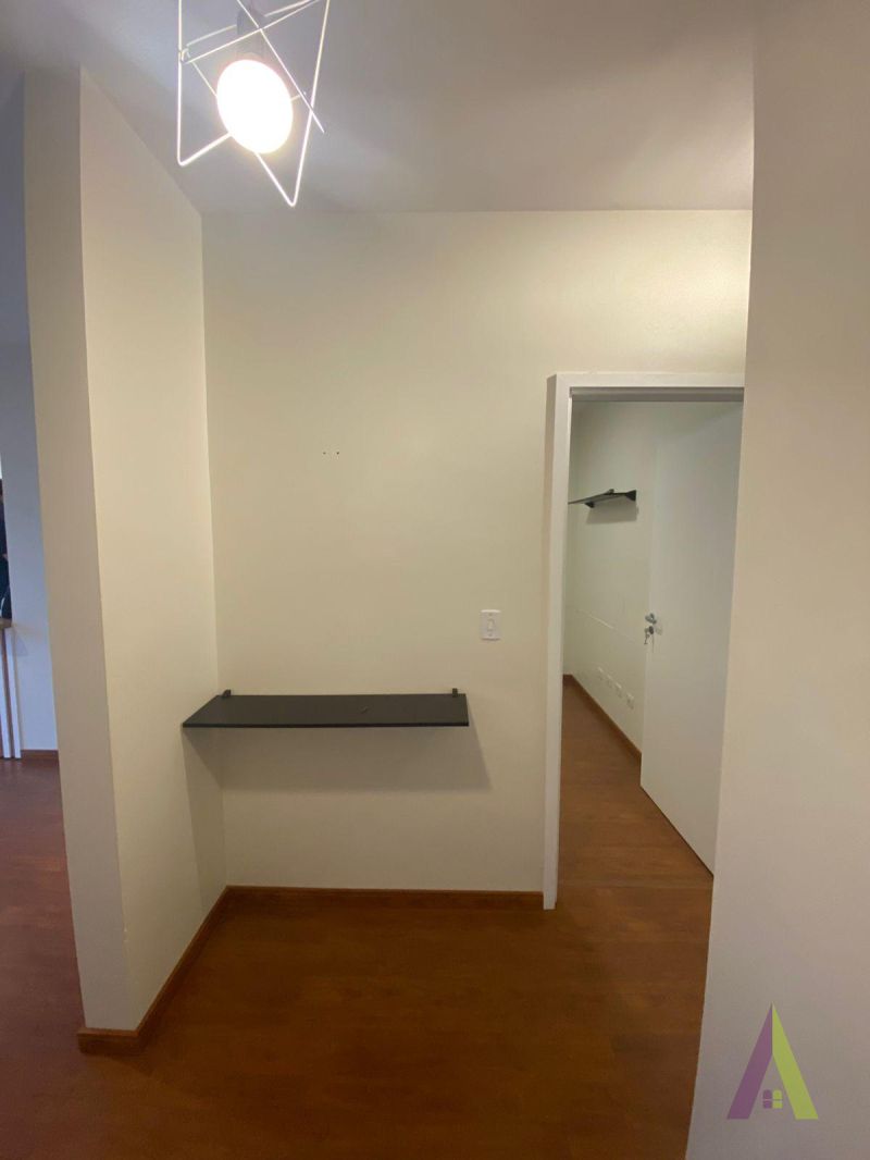 Apartamento com Varanda Gourmet em São Roque!