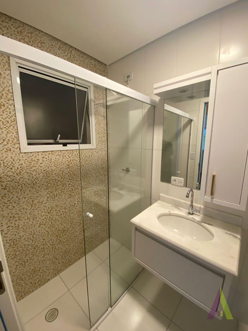 Apartamento com Varanda Gourmet em São Roque!