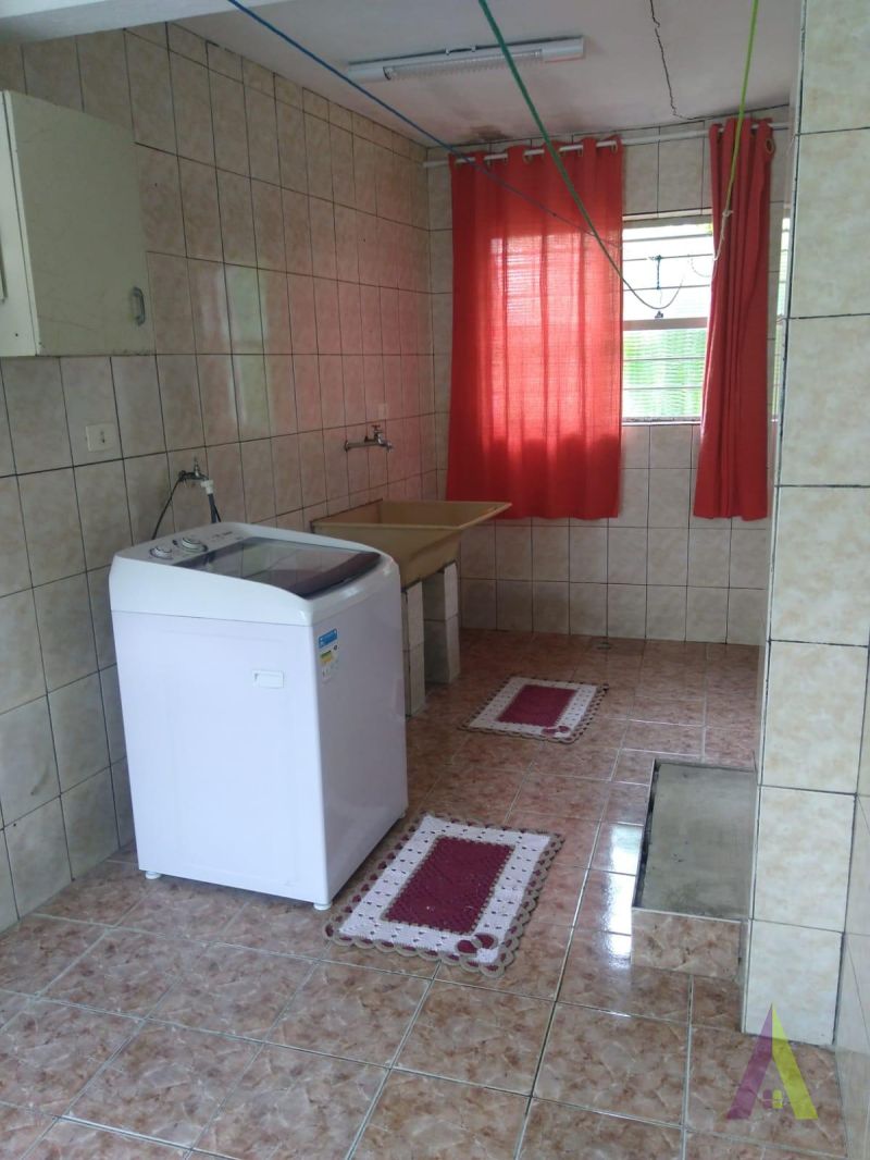  Casa Térrea no Bairro Paisagem Colonial em SÃO ROQUE!