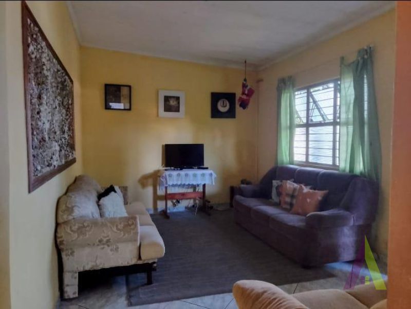  Casa Térrea no Bairro Paisagem Colonial em SÃO ROQUE!