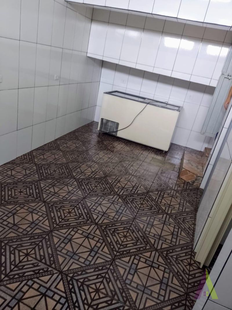  Casa Térrea no Bairro Paisagem Colonial em SÃO ROQUE!