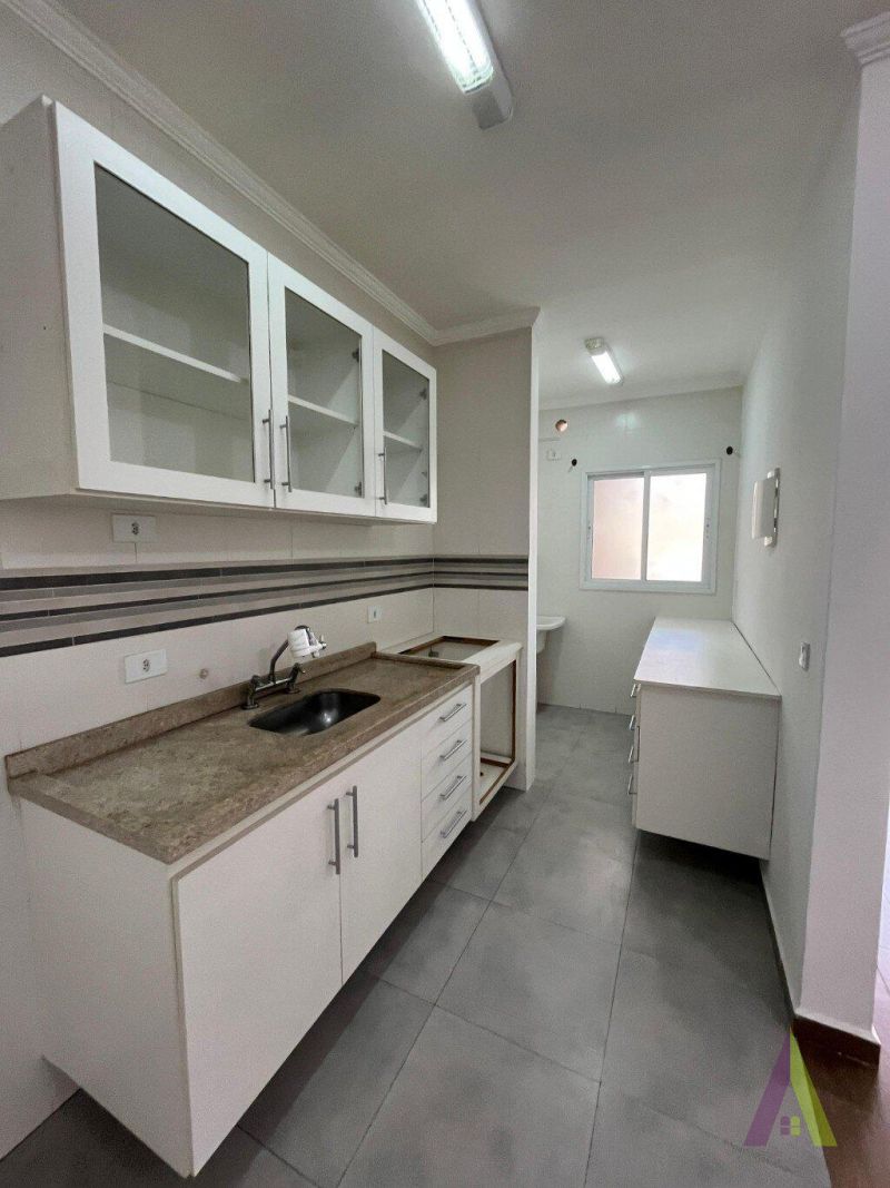 Apartamento  com Varanda Gourmet em Condomínio Resort de São Roque!