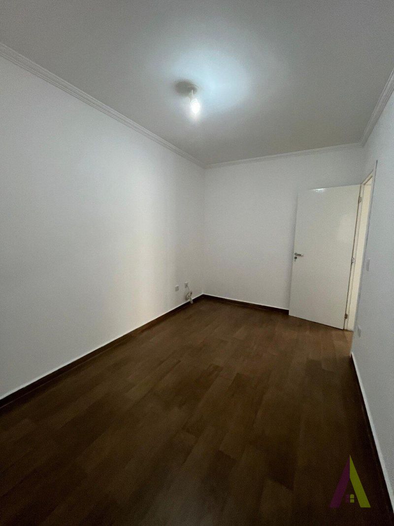 Apartamento  com Varanda Gourmet em Condomínio Resort de São Roque!