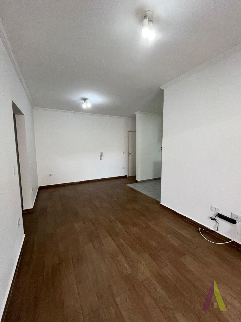 Apartamento  com Varanda Gourmet em Condomínio Resort de São Roque!