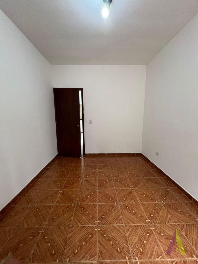Apartamento no Centro de São Roque!