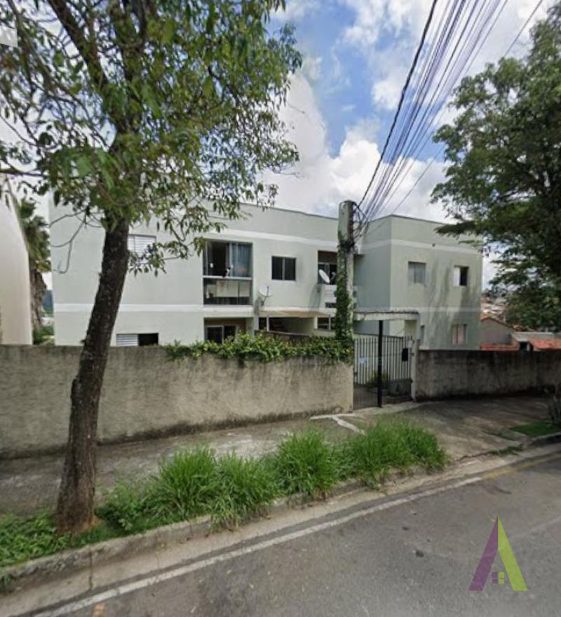  Apartamento no Centro de São Roque! 