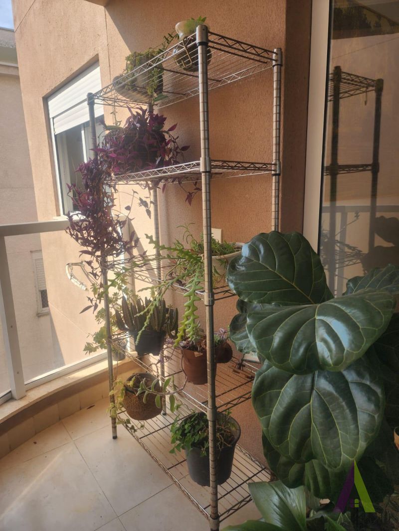 Apartamento no Centro de São Roque!