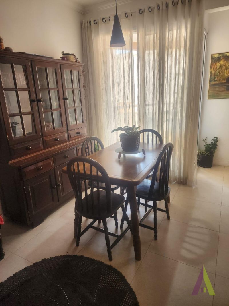 Apartamento no Centro de São Roque!