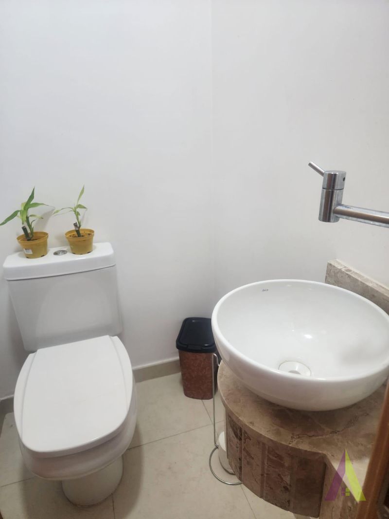 Apartamento no Centro de São Roque!