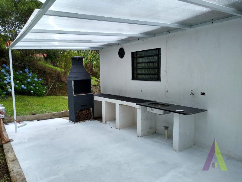 Chácara na Estrada do Vinho em São Roque!