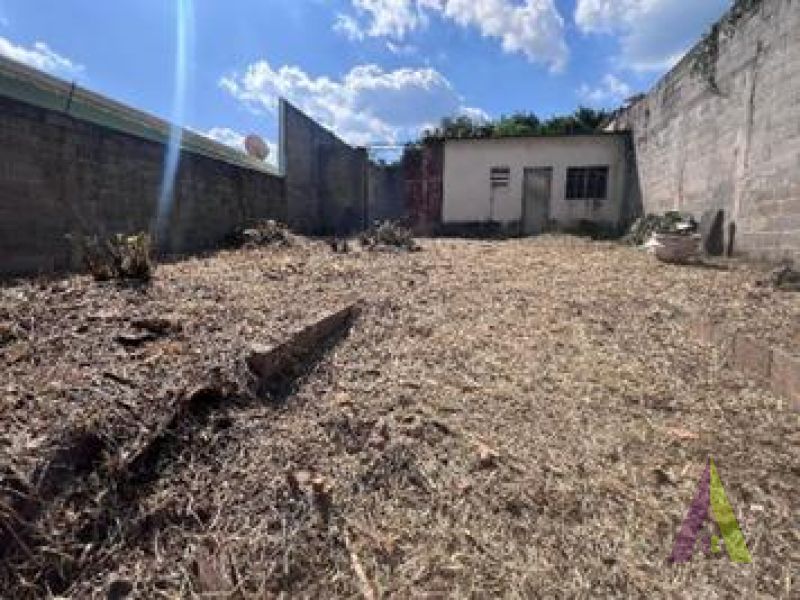 Terreno Pronto para Construir em São Roque!